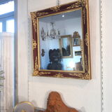 Golden and lacquered mirror 81x75cm