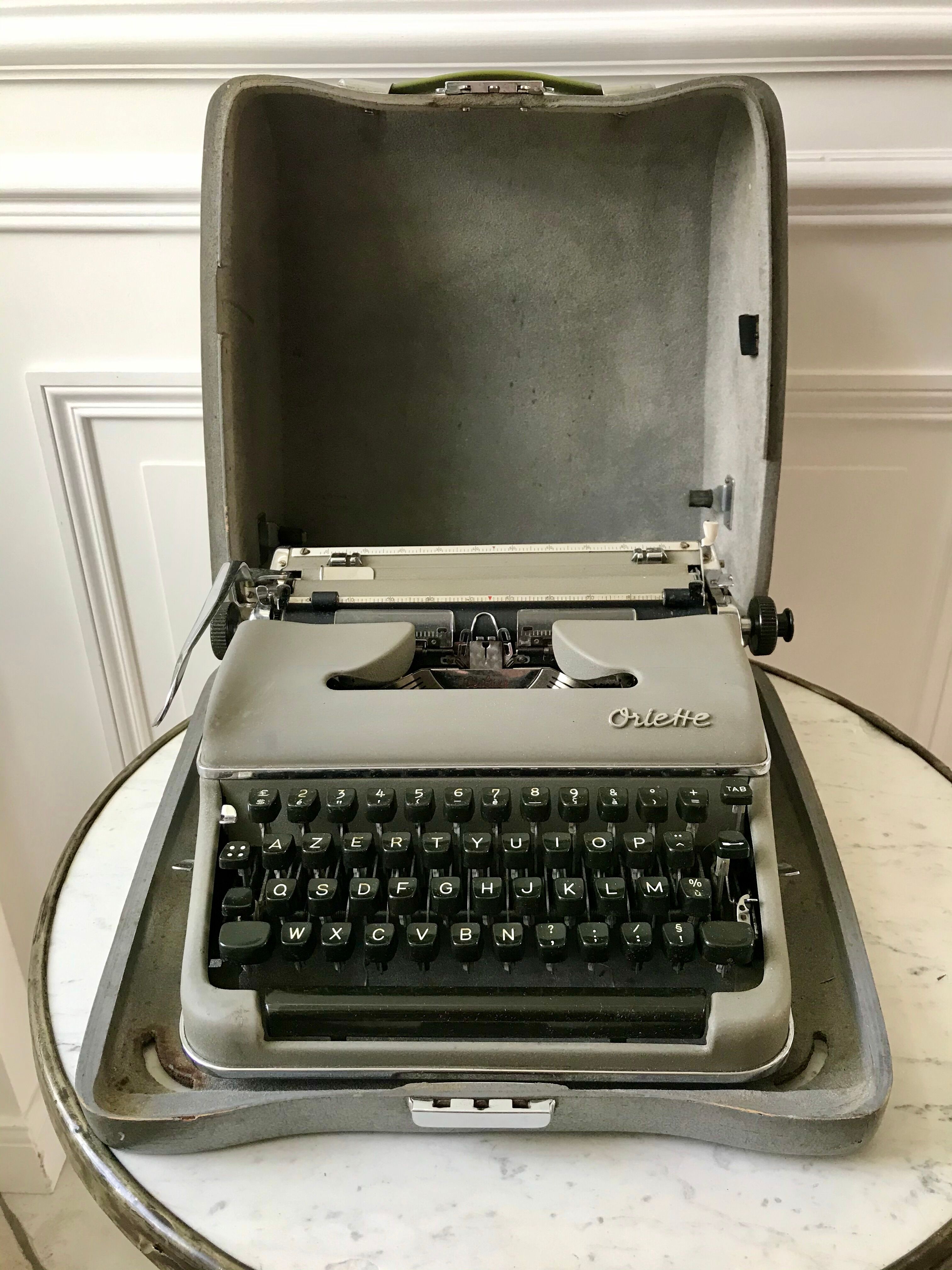 large typewriter Olympia model Oriette years 60-70