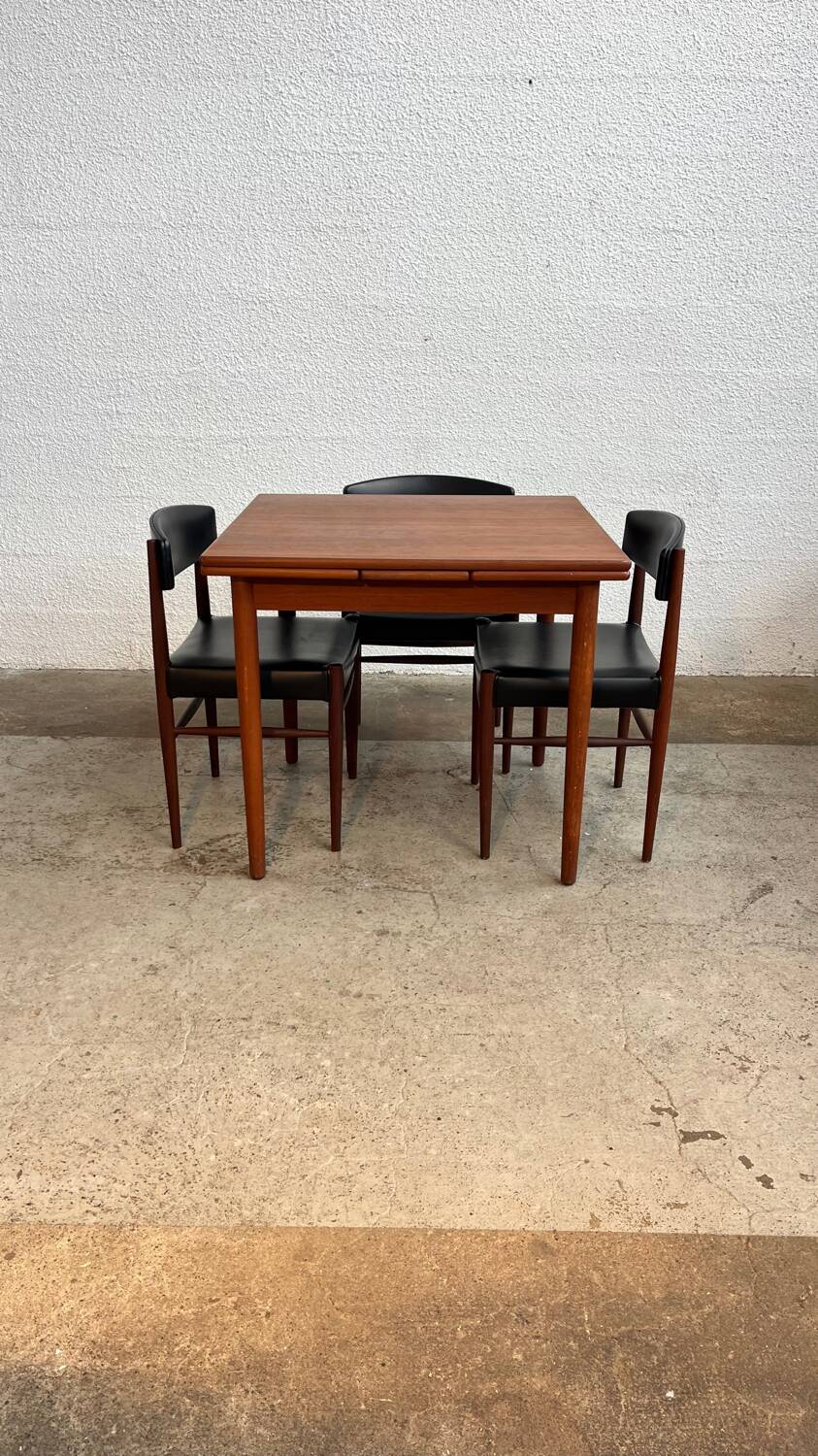 Table scandinave avec rallonges