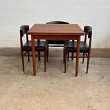 Scandinavian table with extensions