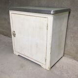 Vintage confectioner