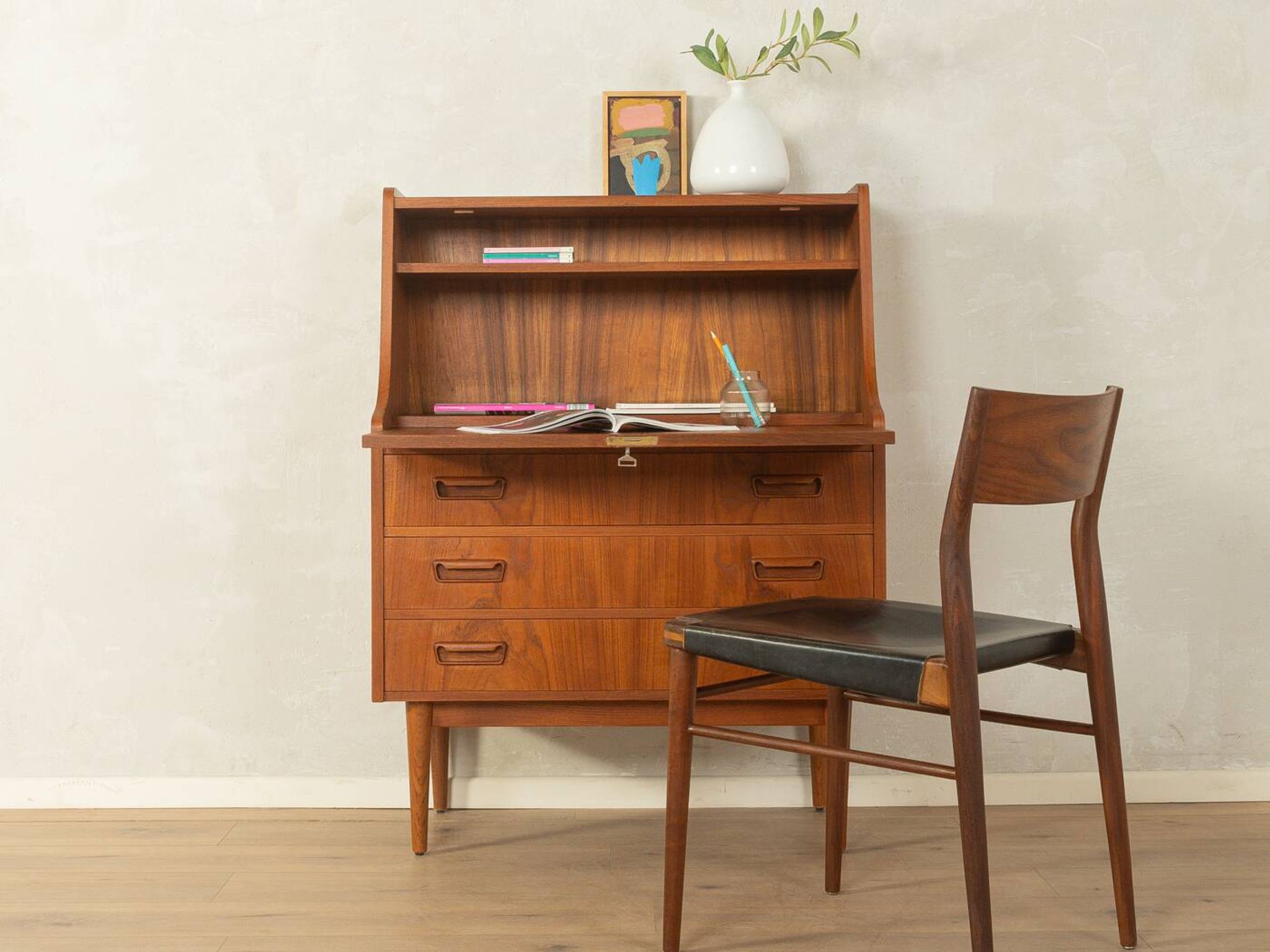 1960s Bureau, Gunnar Nielsen Tibergaard