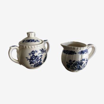 Ancient Japanese porcelain duo