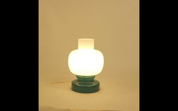 Lampe en opaline bleu et blanche des années 60