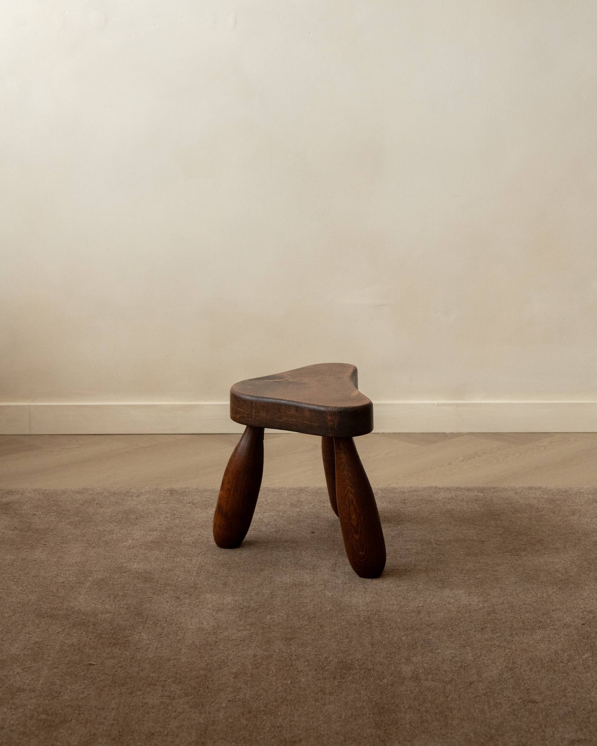 French Brutalist Wooden Tripod Stool in Solid Oak, 1950s