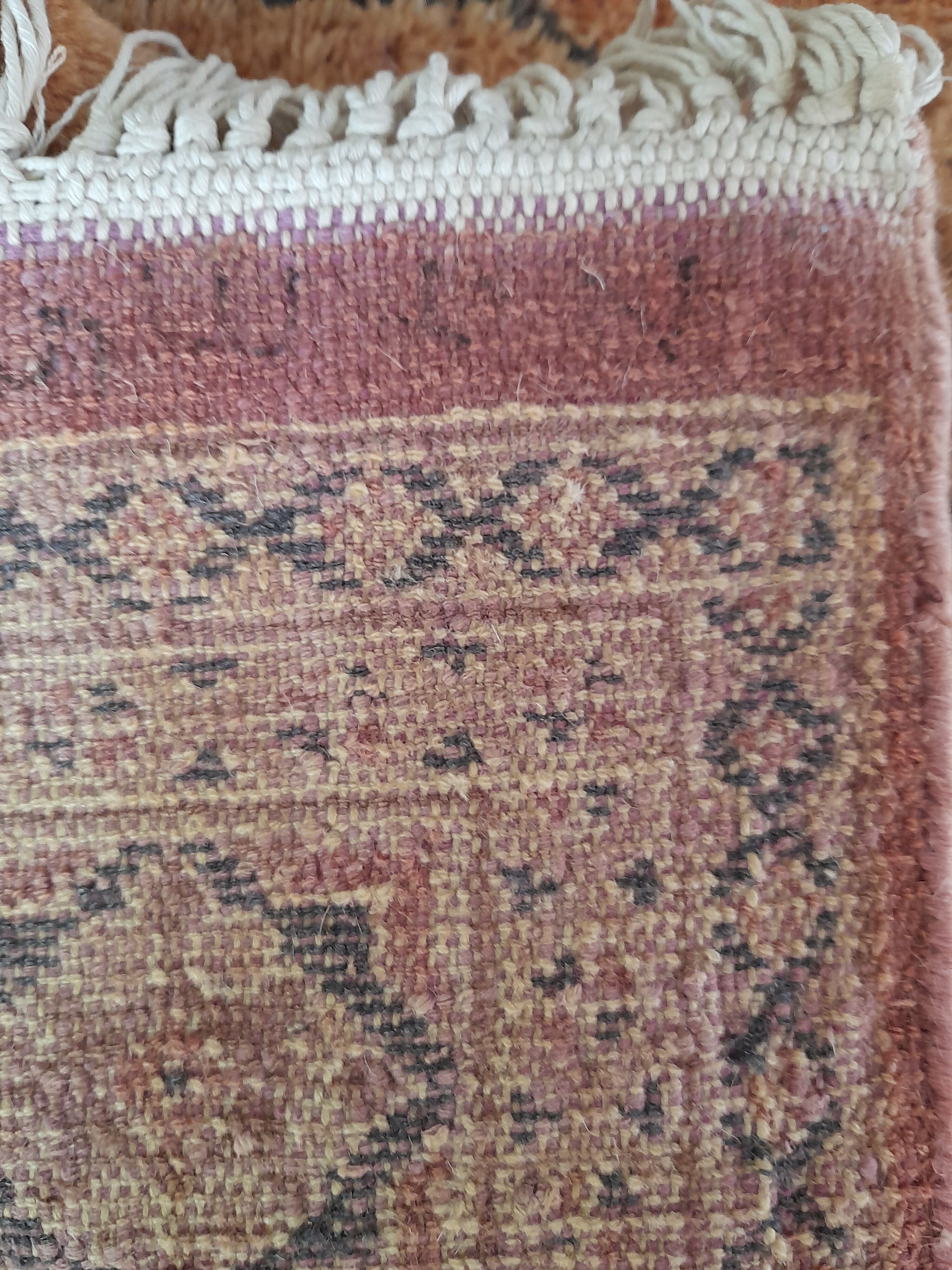 Handmade carpet 291x175cm