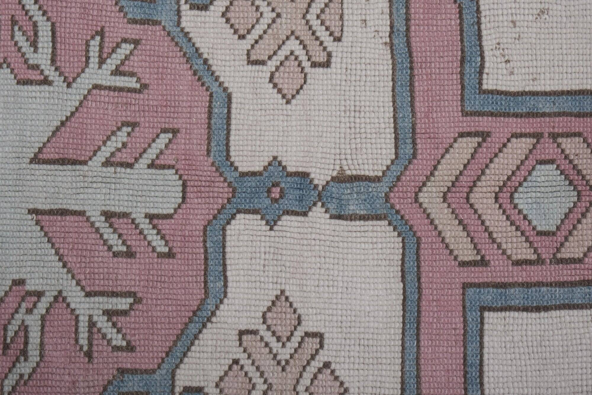 Vintage handmade Turkish rug 215x304 cm