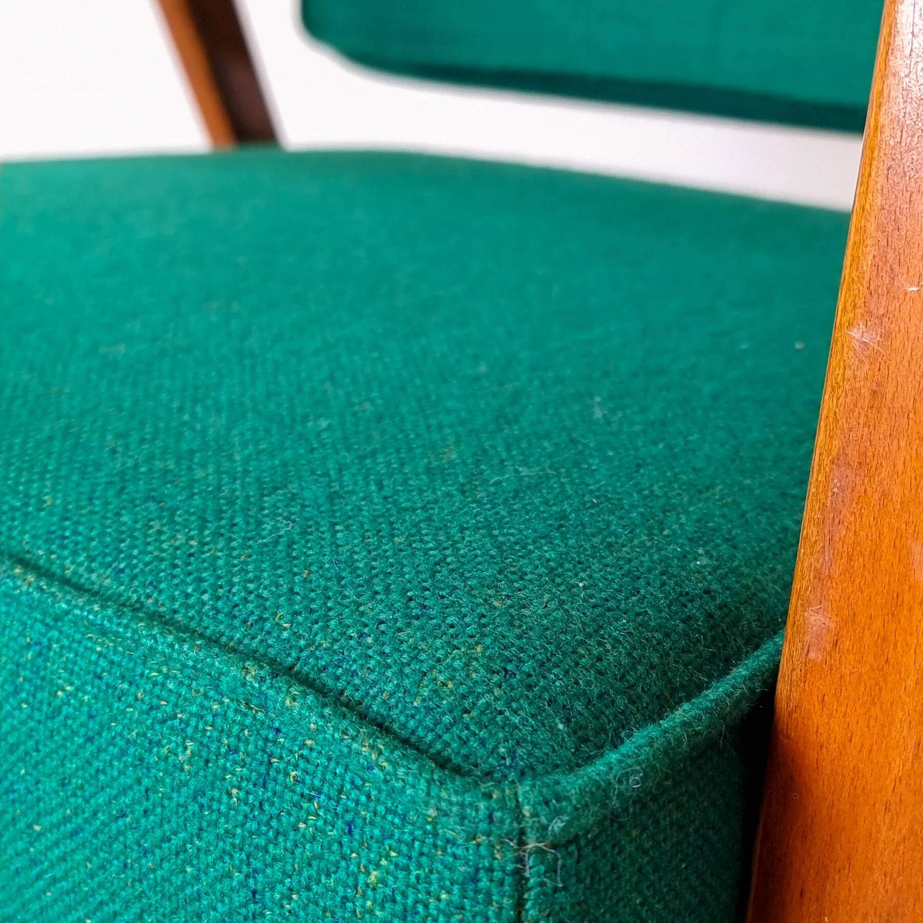 Pair of armchairs no. 48 "Luisa" by Franco Albini for Knoll International