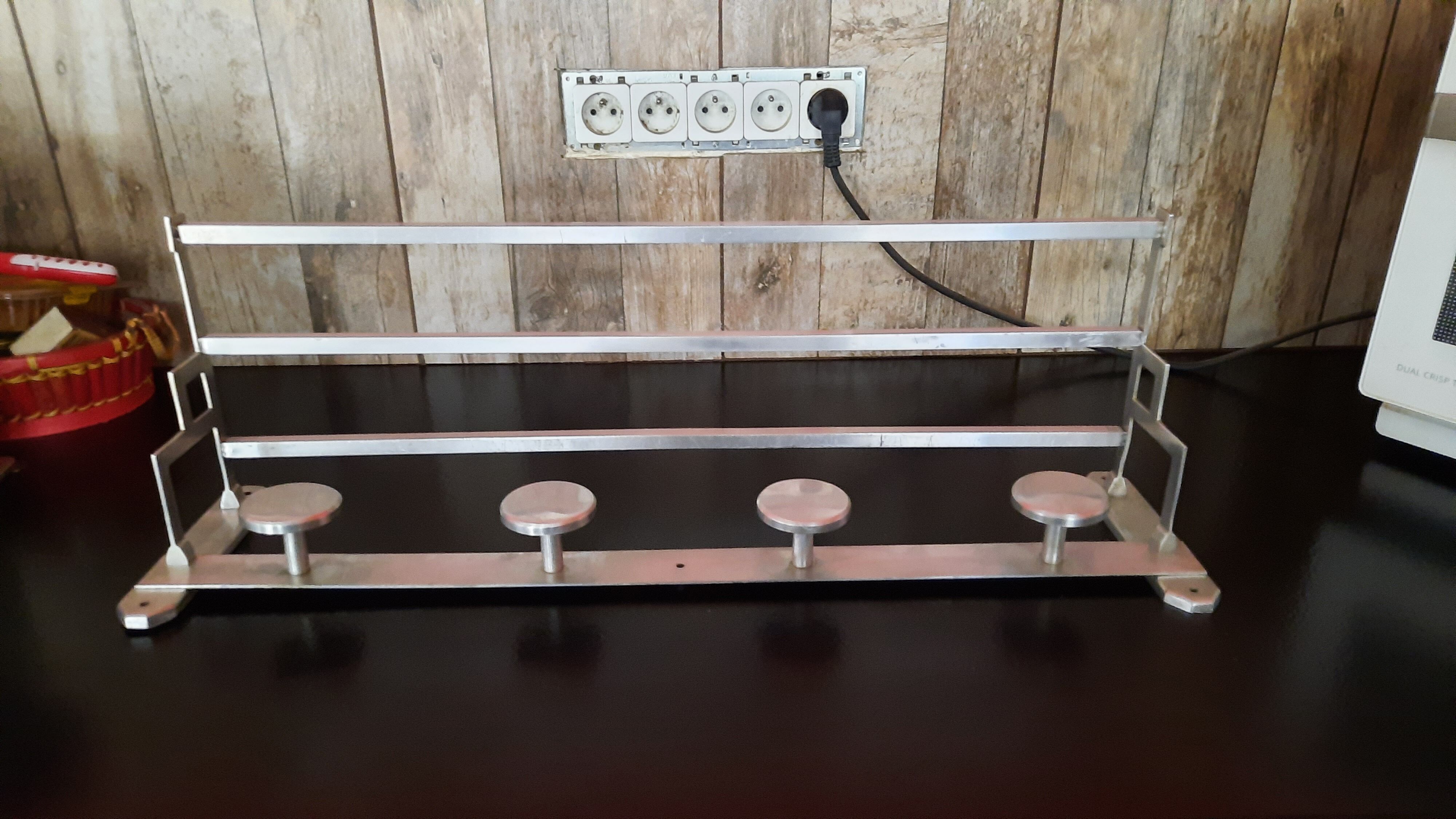 Aluminum wall coat holder