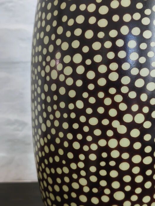 Chulucanas handcrafted ceramic table lamp, Peru, dated 2005