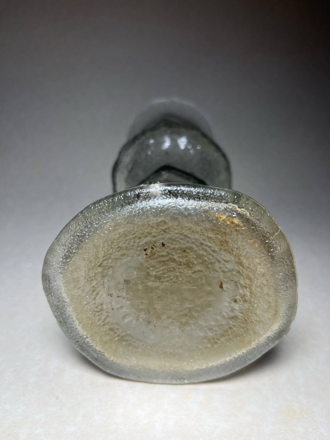 Glass vase