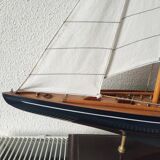 Model sailboat boat