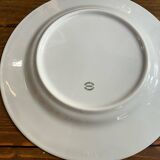 Flat plates model Follement by Christian Lacroix
