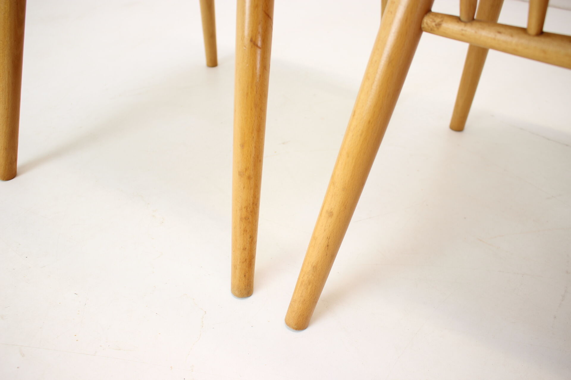 Set of four dining chairs/Tatra Pravenec, 1970's.