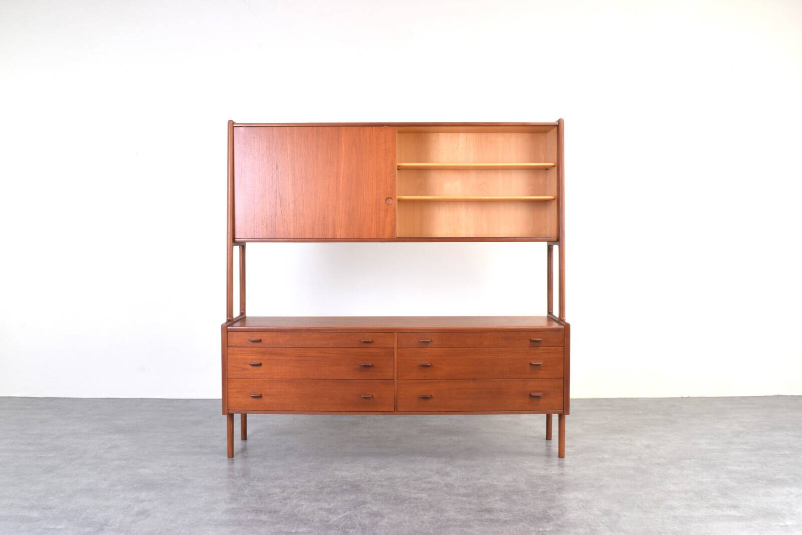 Mid-Century Danish Teak Credenza Model RY-20 by Hans Wegner for Ry Møbler