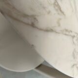 Florence Knoll round table, marble top and tulip base, circa 1960, Eero Saarinen