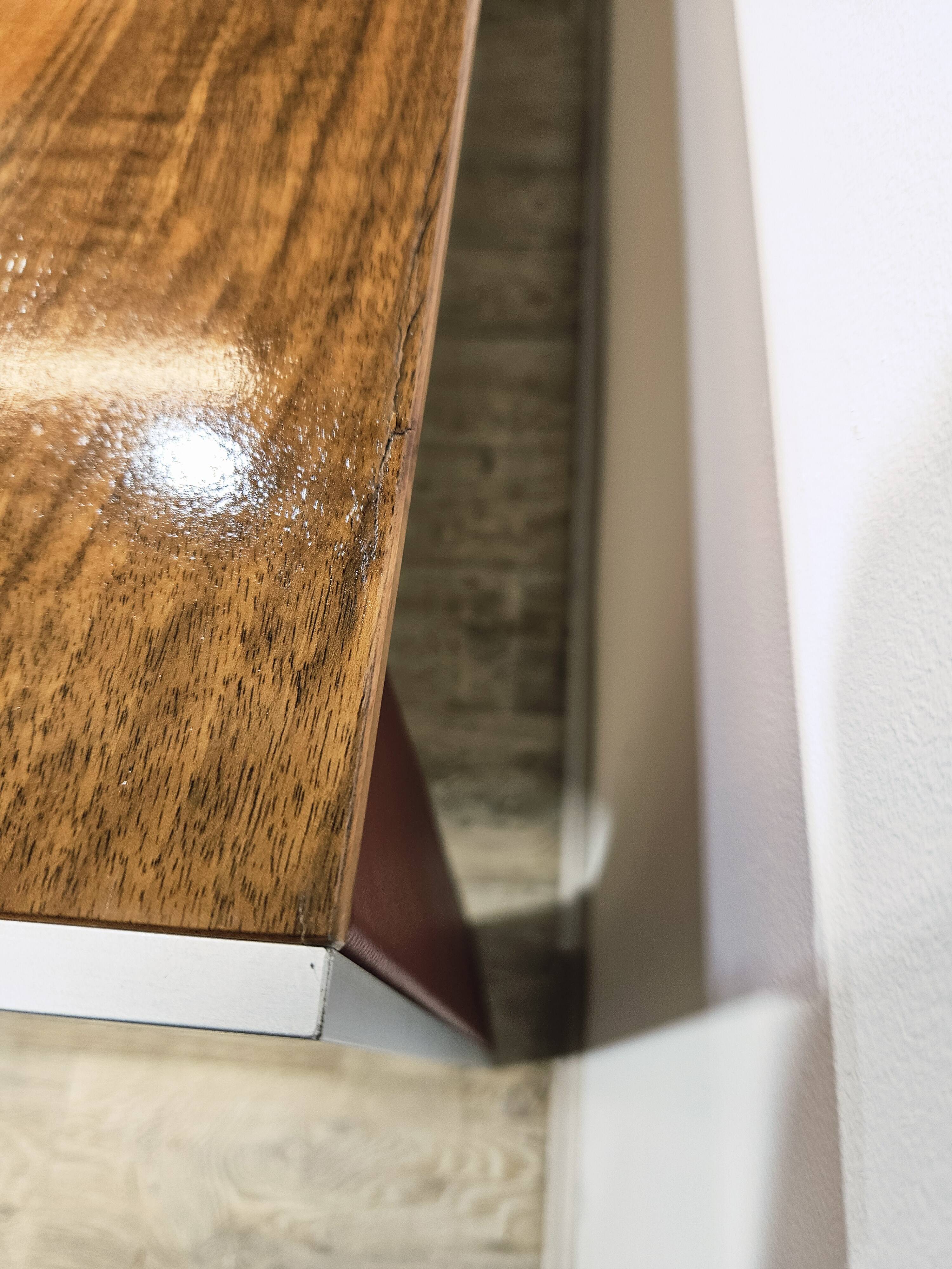 Designer dining table by Rolf Benz - luxury and modern form