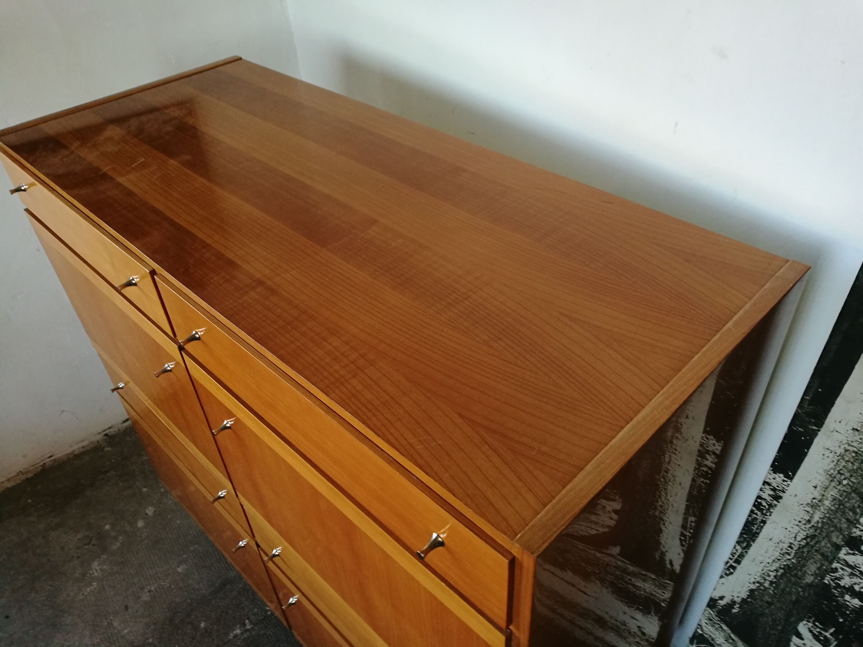 Buffet 1970 in blond wood