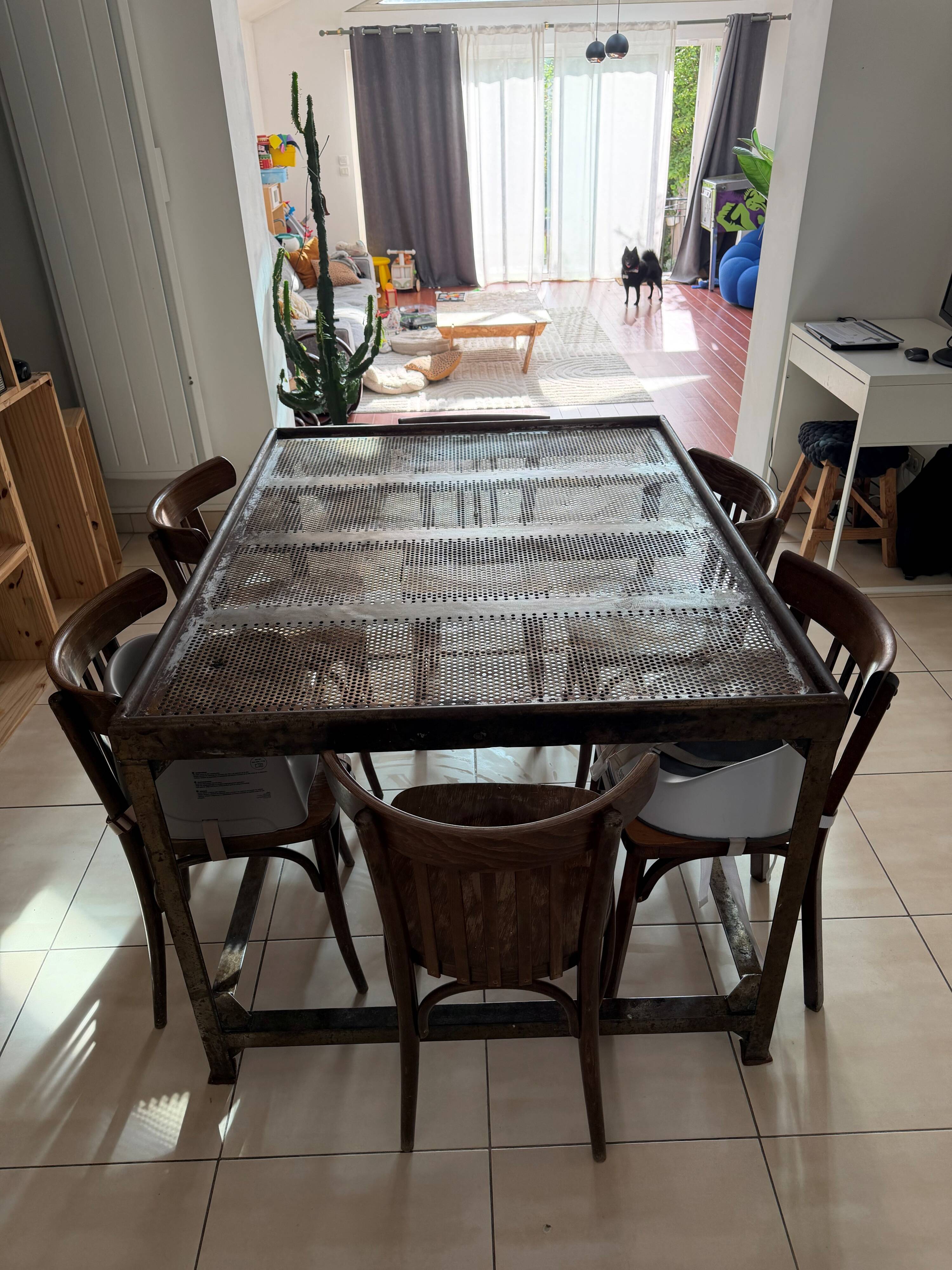 table de tri postale métalique