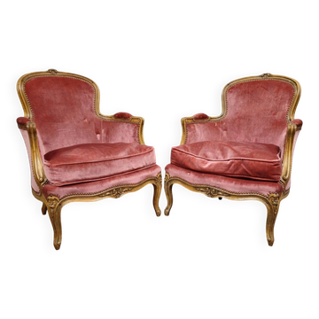 Pair of cabriolet armchairs in Louis XV style – Carved wood – Pink velvet –