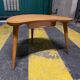 Table basse scandinave forme haricot