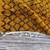 Traditional handwoven Berber rug, size 160 x 240 cm