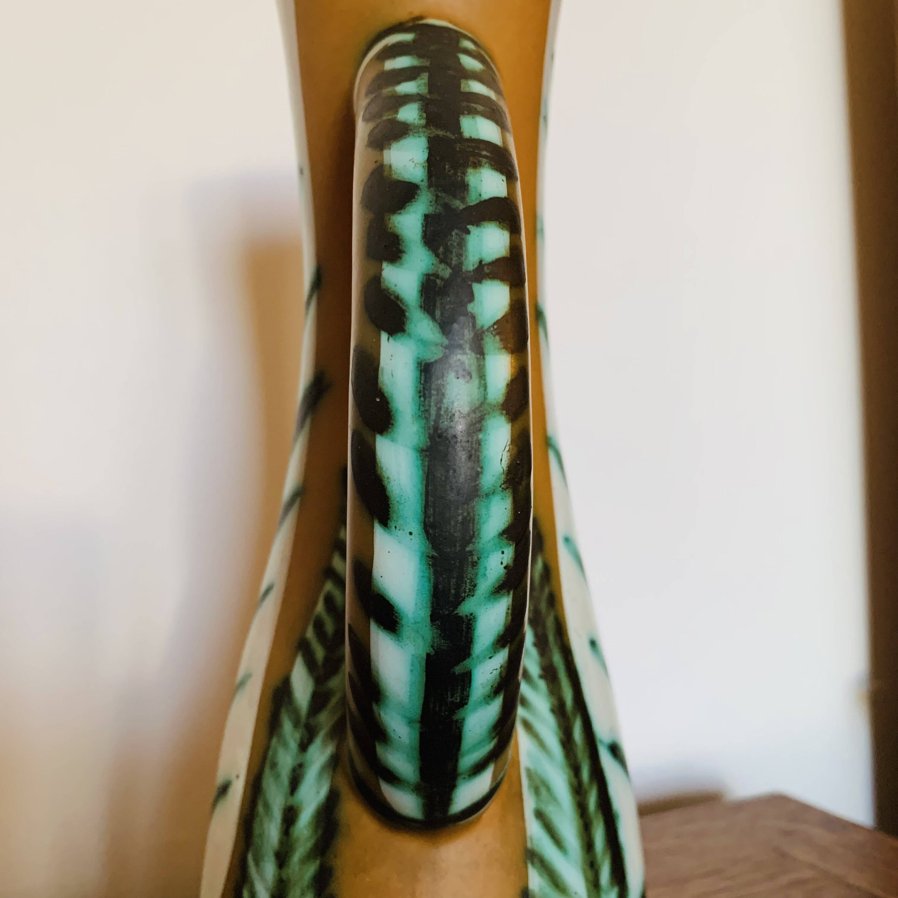 Kéraluc earthenware pitcher by Pierre Toulhoat