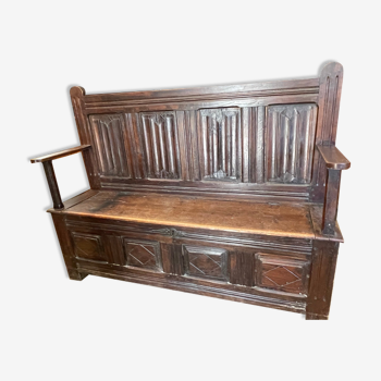 Sacristy chest bench 18 and 19th