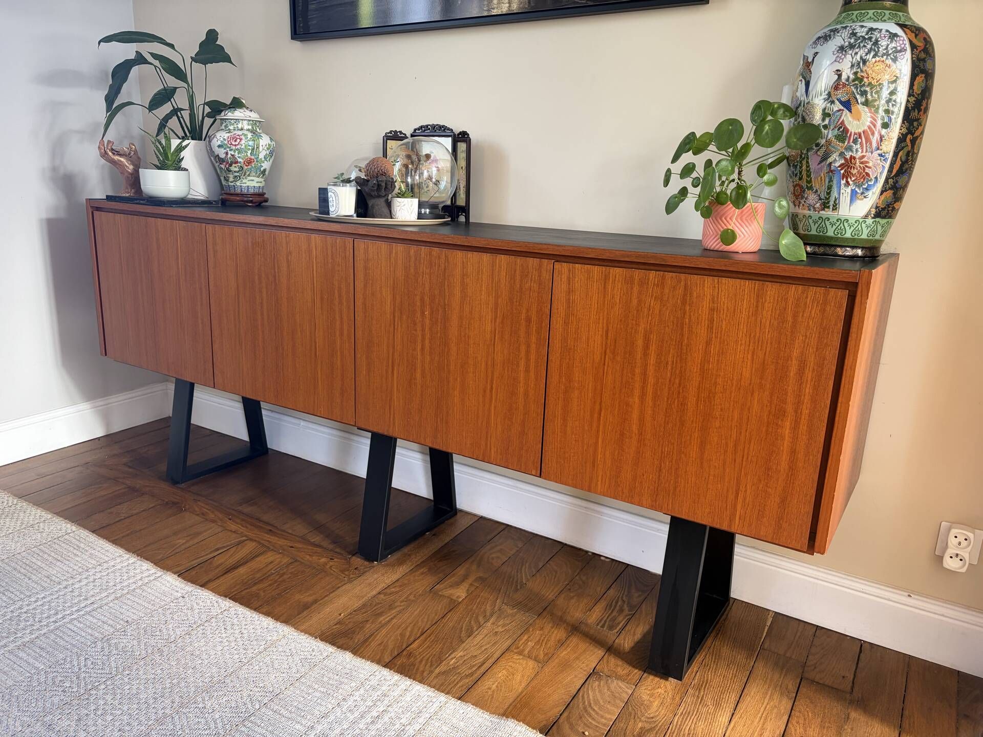 Vintage teak sideboard – Scandinavian style from the 60s/70s – 230 cm