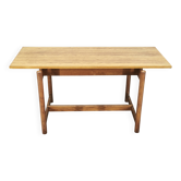 Table basse tchèque des années 1960 en chêne massif par Krásná Jizba