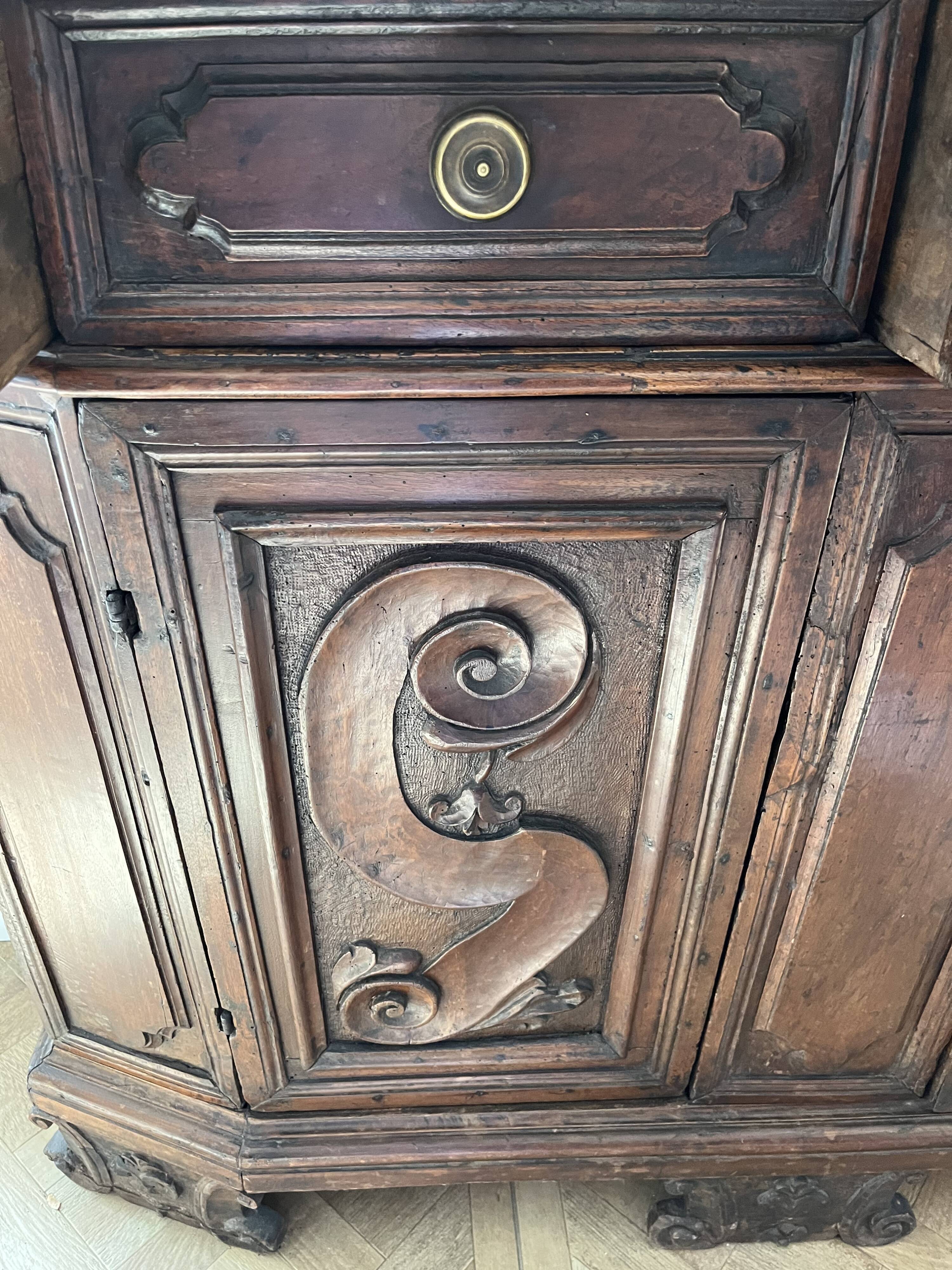 17th century Italian buffet