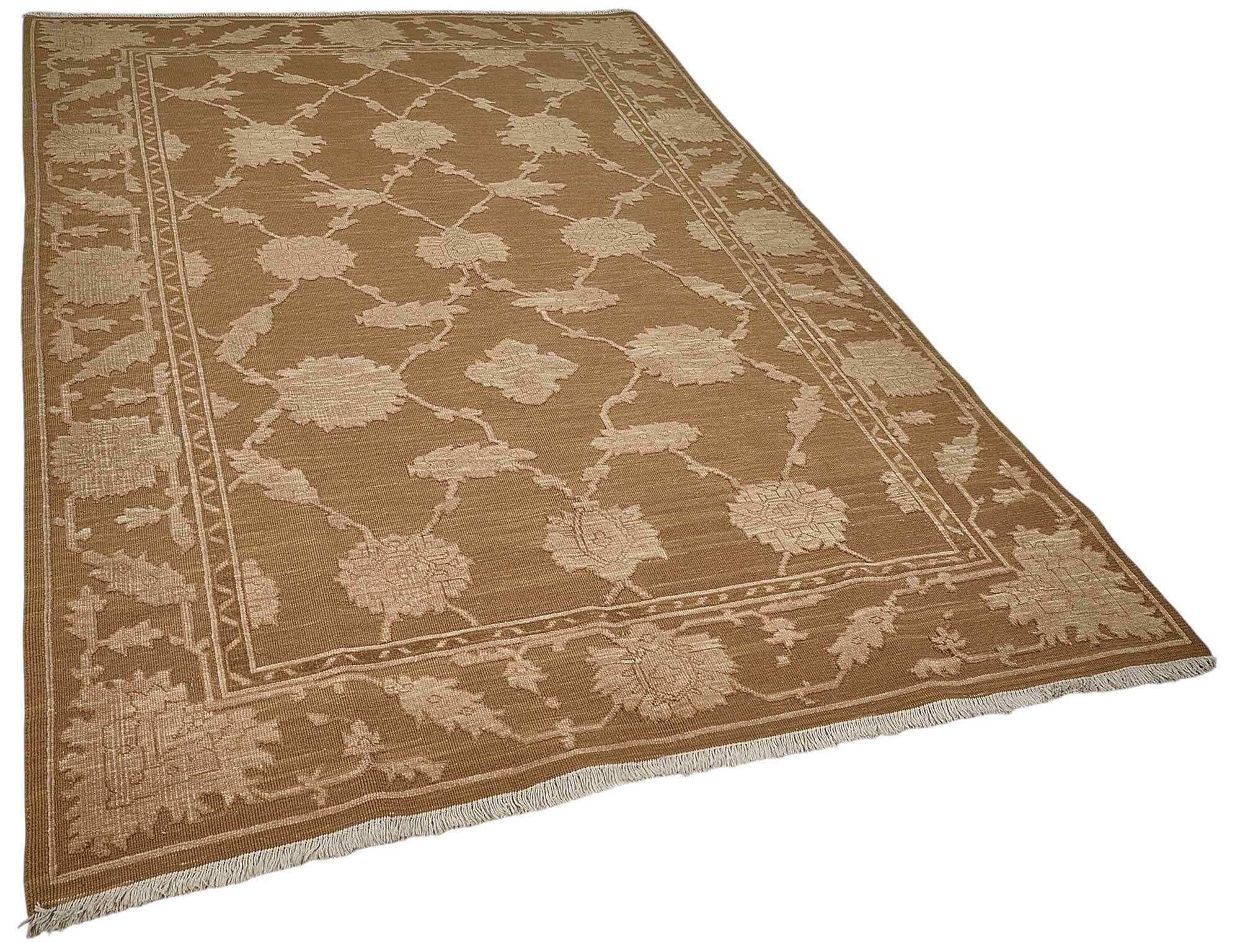 Turkish Handknotted Wool Oushak Rug 178 cm x 270 cm