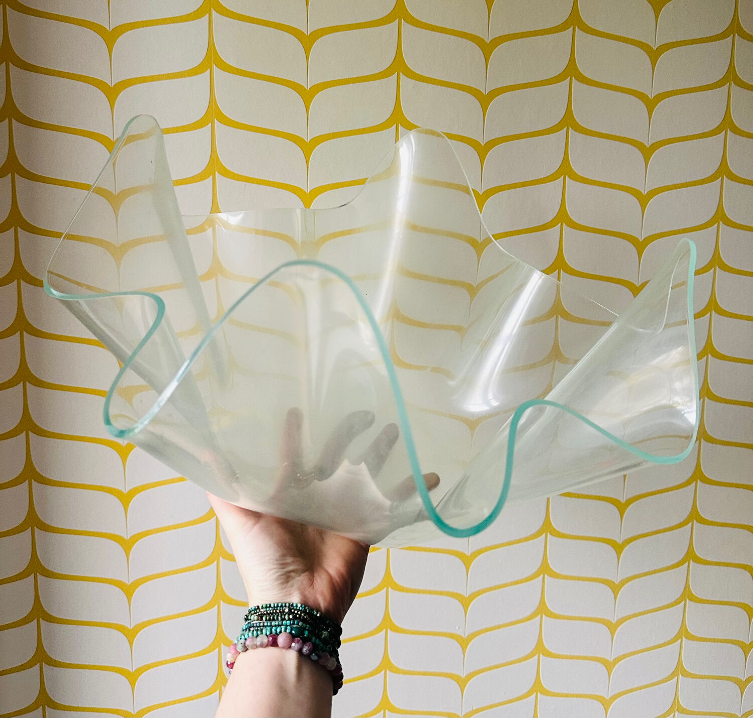 Guzzini vase in plexiglass, 1970