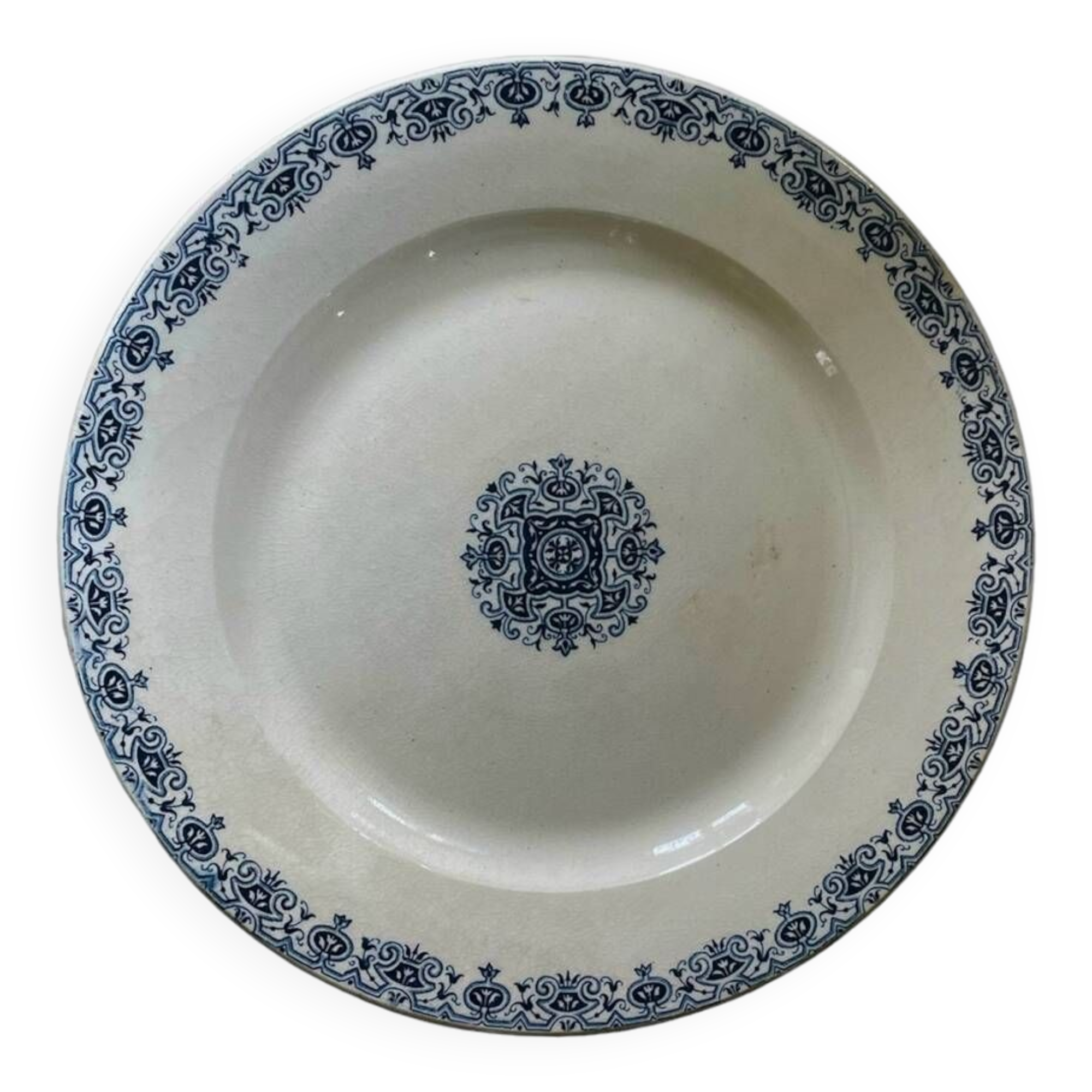 Old opaque porcelain dish from Gien, Montmorency model