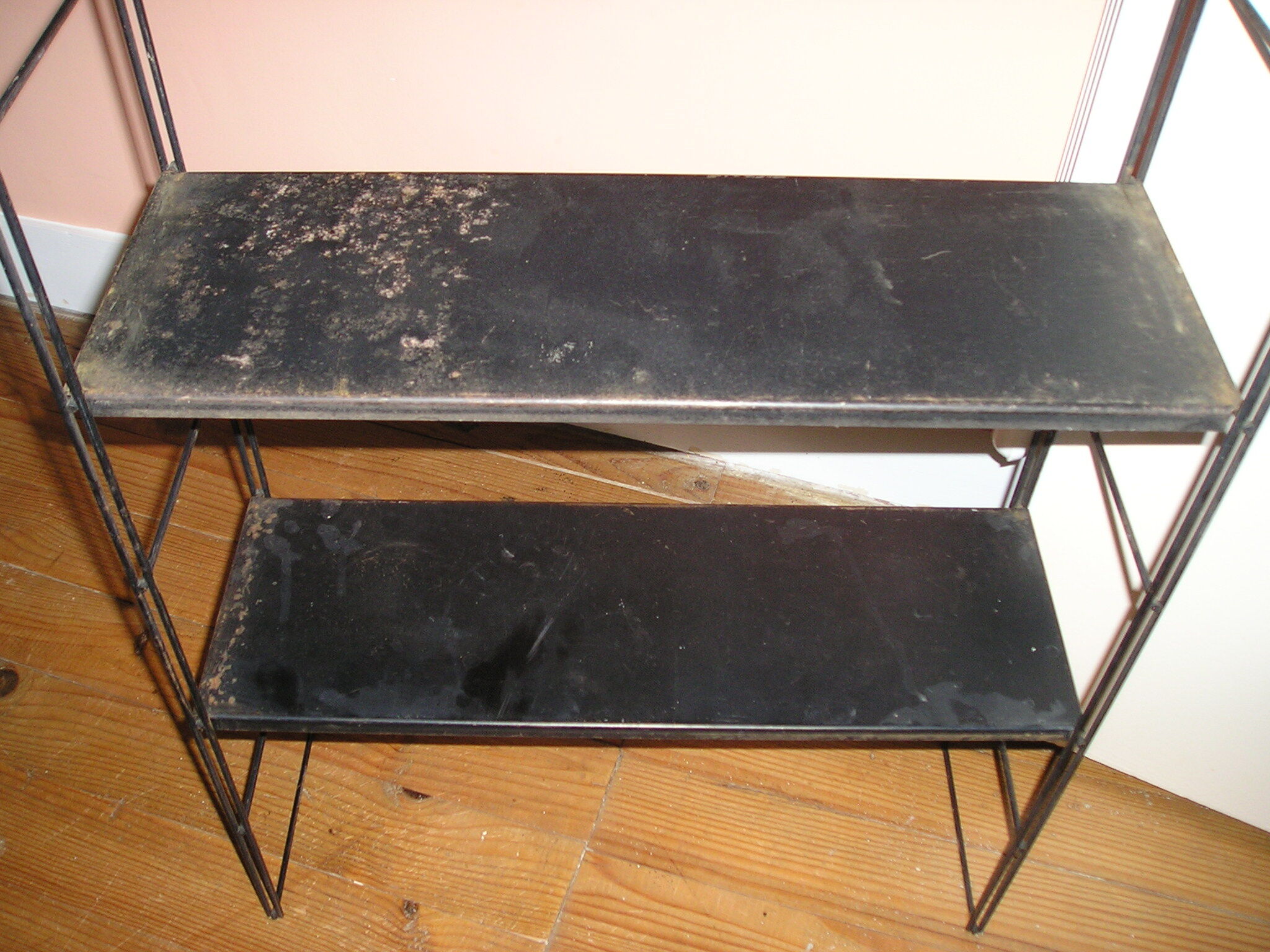 Self vintage metal wall mount for Mofp