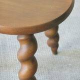 Low tripod stool