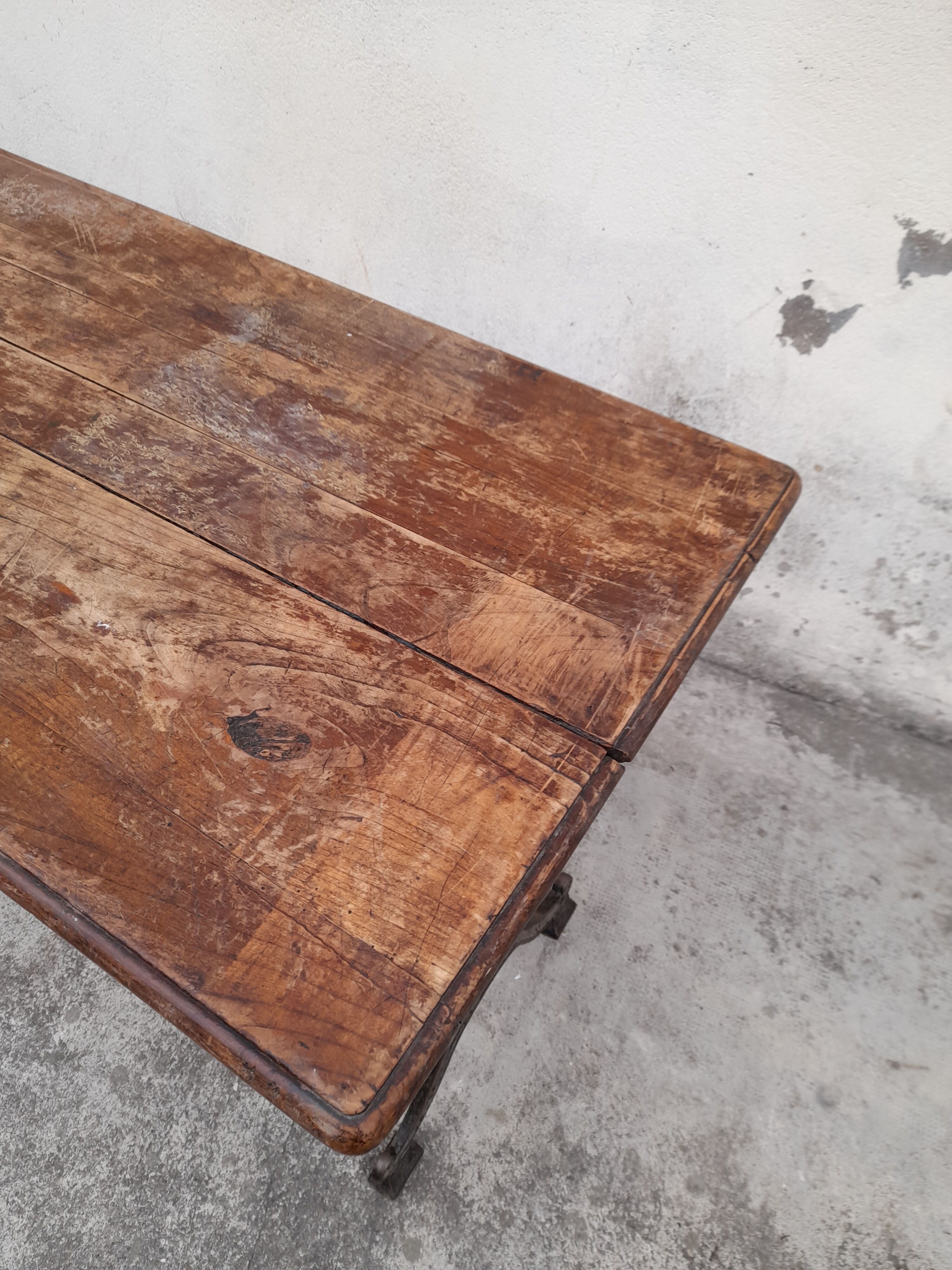 Table de bistrot en fonte 1900 1m50