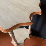 Sellette 1900 en bois découpé peint en blanc