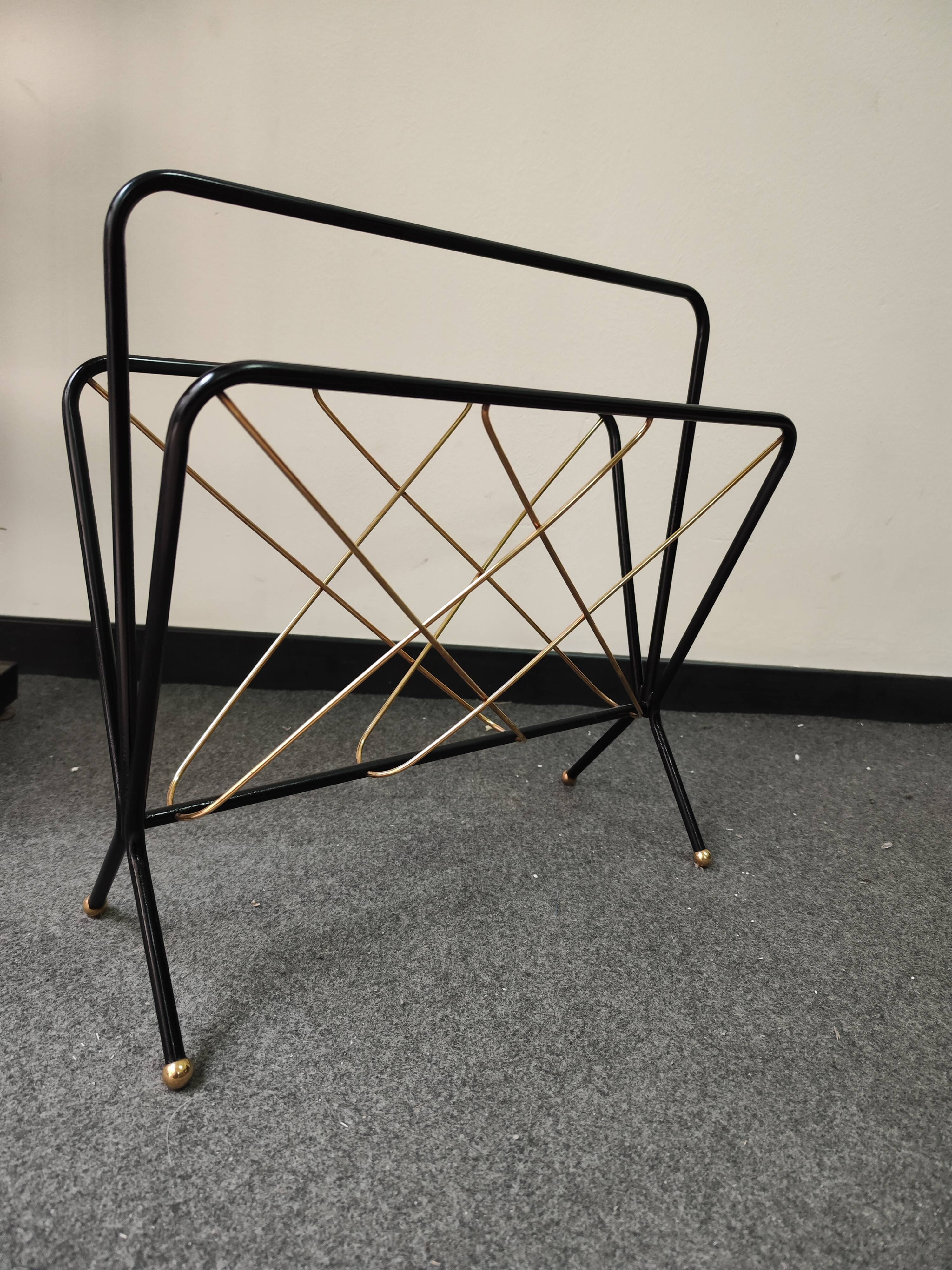 Vintage magazine rack 70s brass