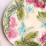 Antique plate in Strawberry Onnaing slip