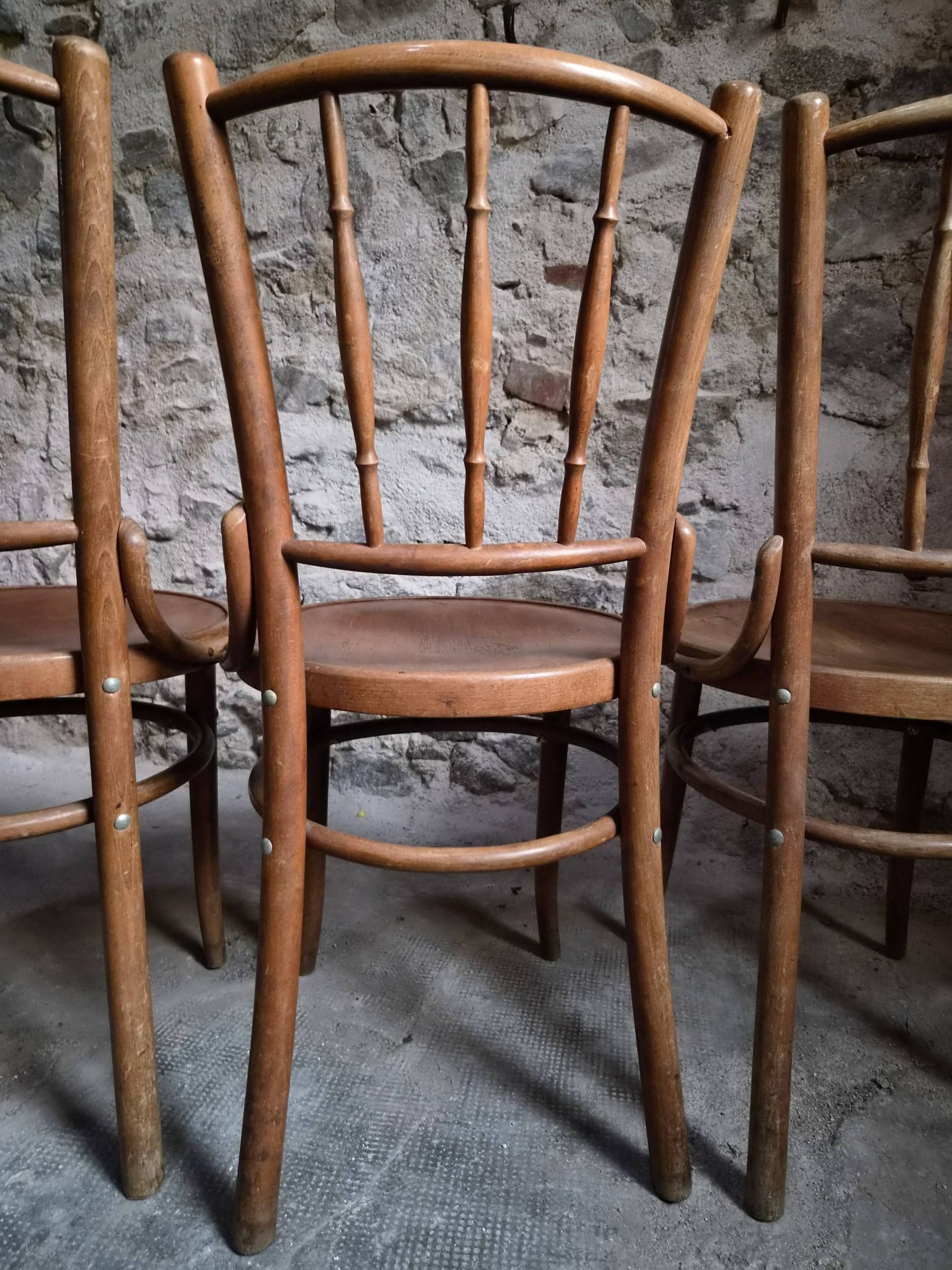 Set of 6 Fischel bentwood bistro chairs, Czechoslovakia, circa 1930–1950.