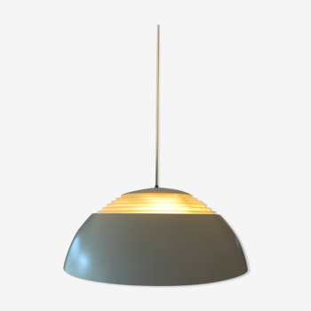 Arne Jacobsen Royal pendant lamp