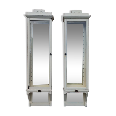 Paire de 2 anciennes petites vitrine en bois massif