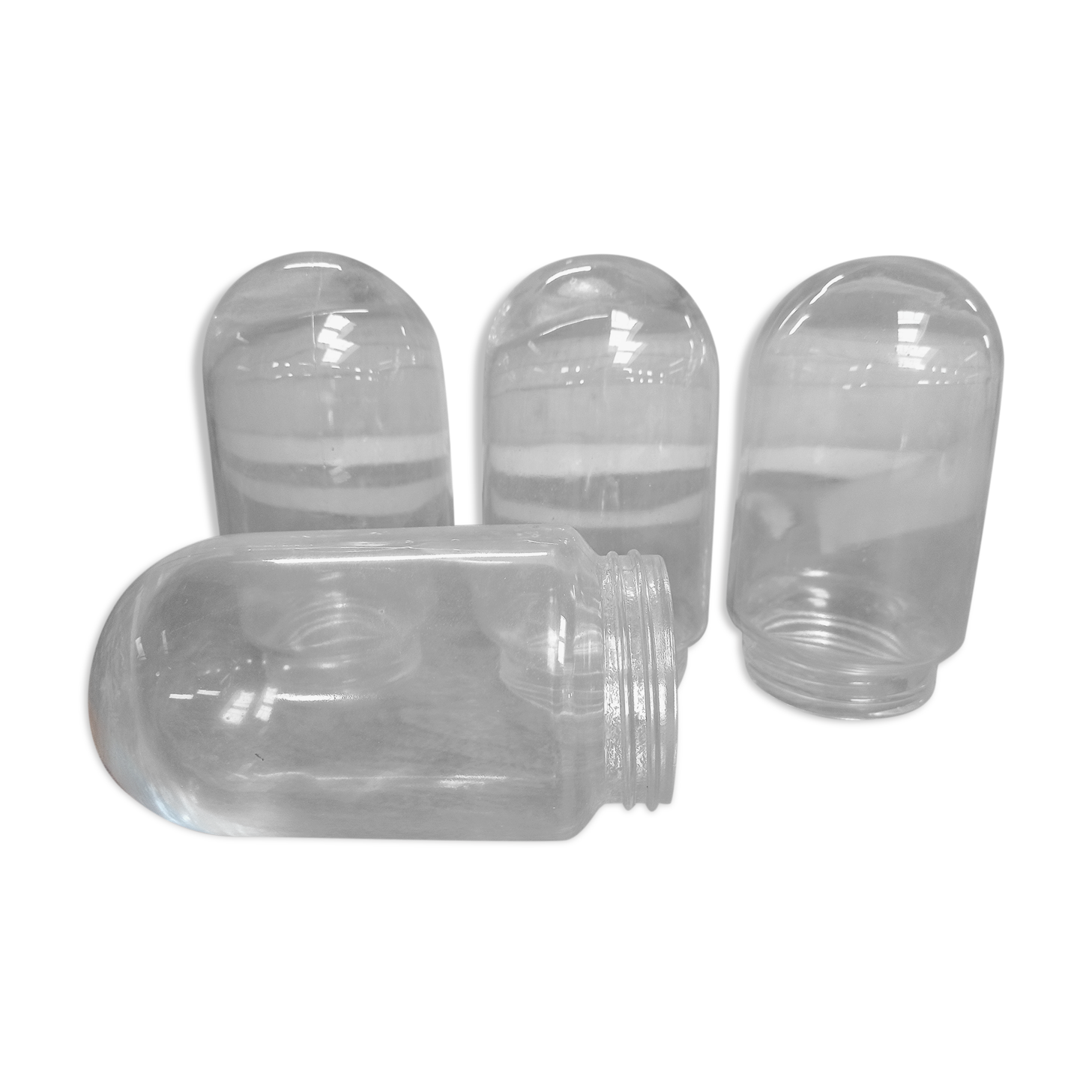 Set of 4 glass shell globes