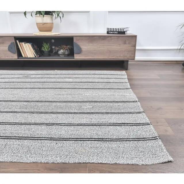 Turkish Kilim Vintage Turkish Hand-Knotted Anatolian Rug 172x220