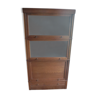 MD bookcase