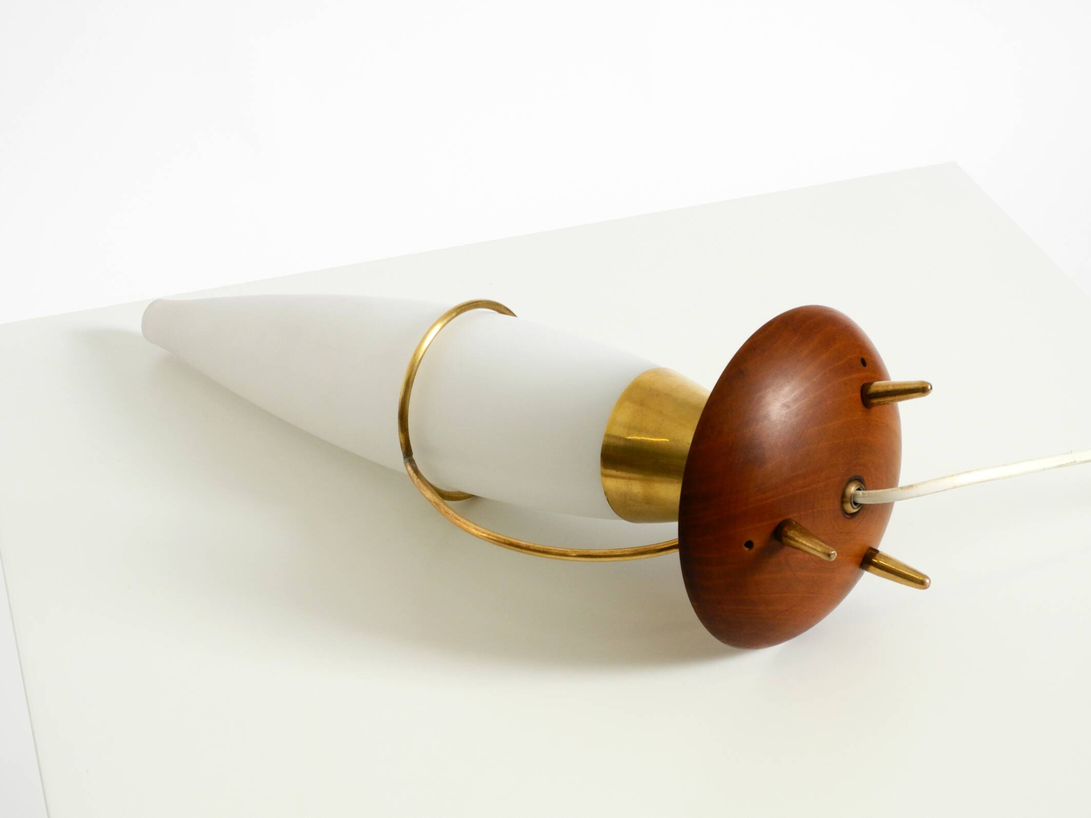 Large 1950s table lamp made of brass and teak, with a frosted glass shade