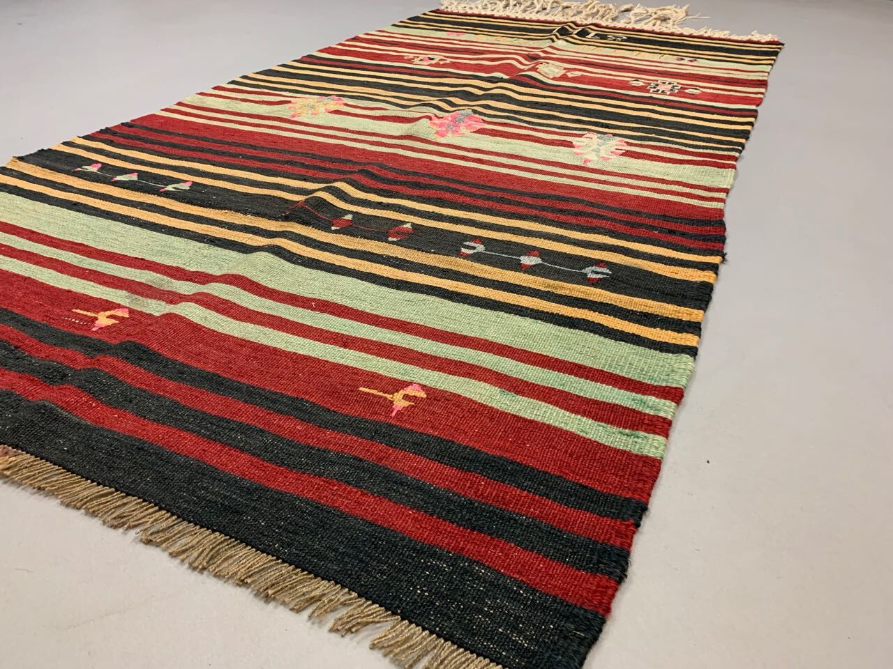 Vintage Turkish Kilim Kelim Rug shabby wool, country home boho 190x100 cm medium