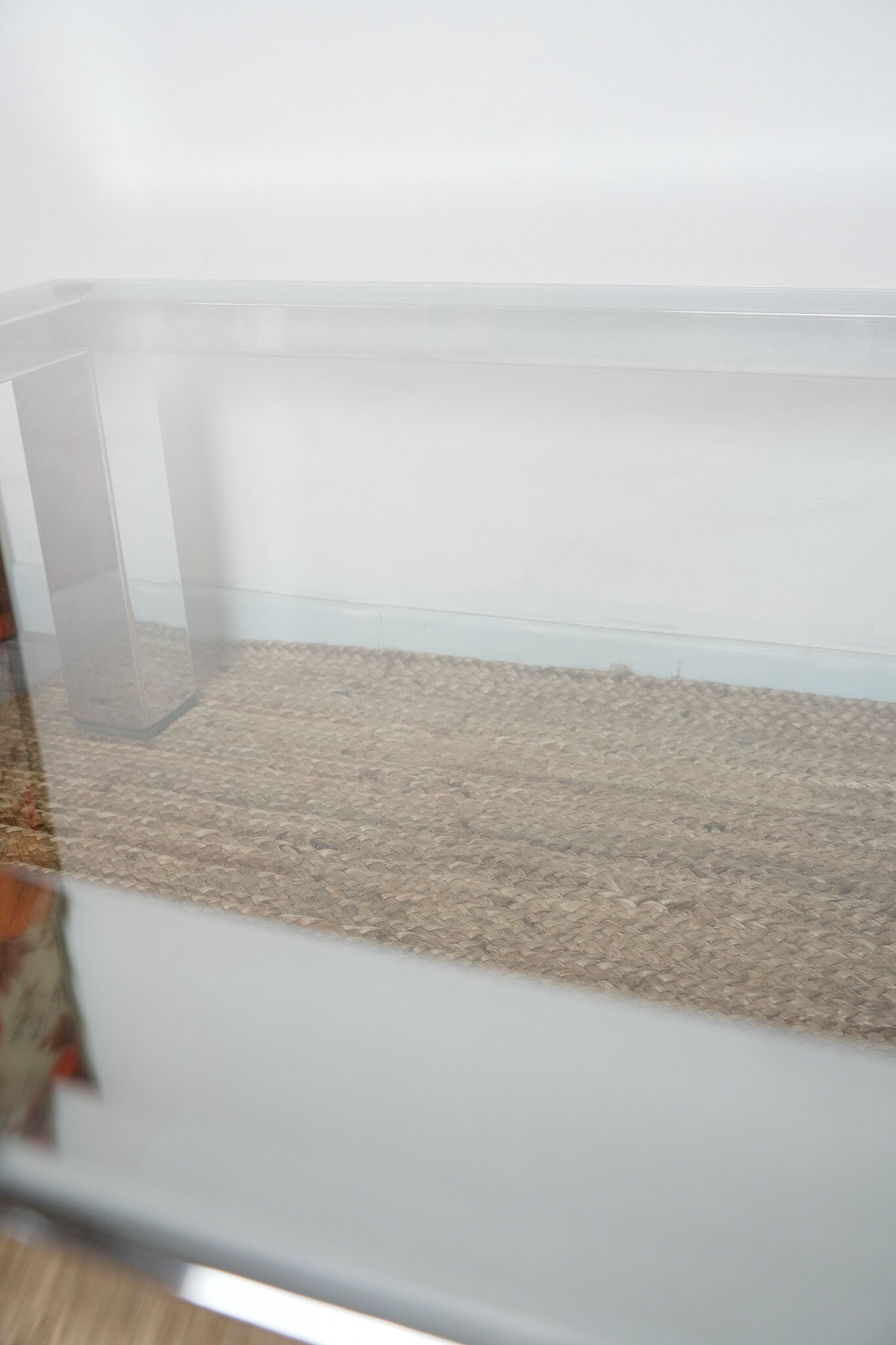 Chrome coffee table with its bisauté glass