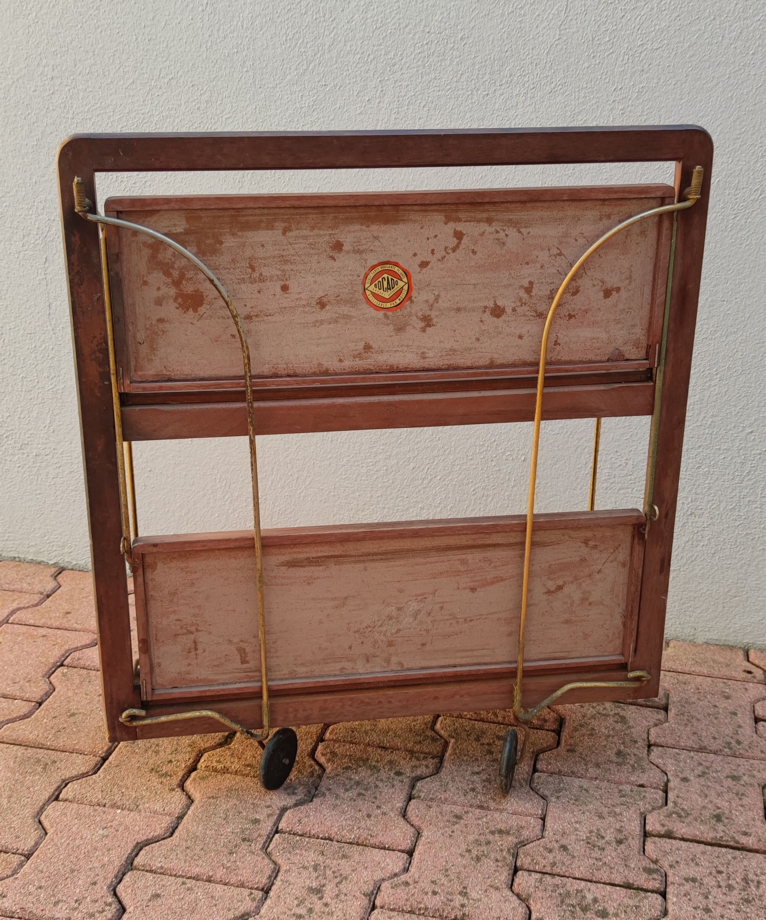 Folding side table with wheels